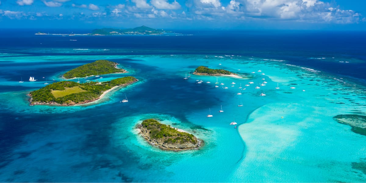 kitesurfing in the Grenadines
